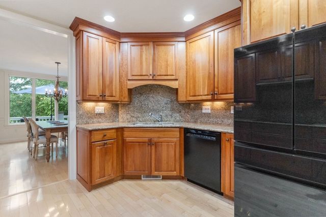 53 The Fairways, Ipswich, MA 01938
