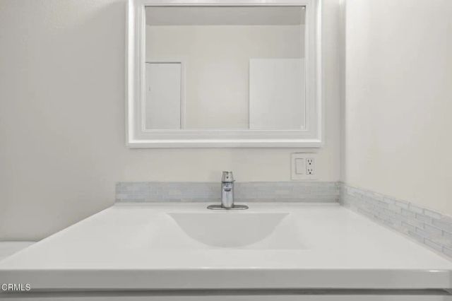 1466 San Simeon Court 4, Ventura, CA 93003