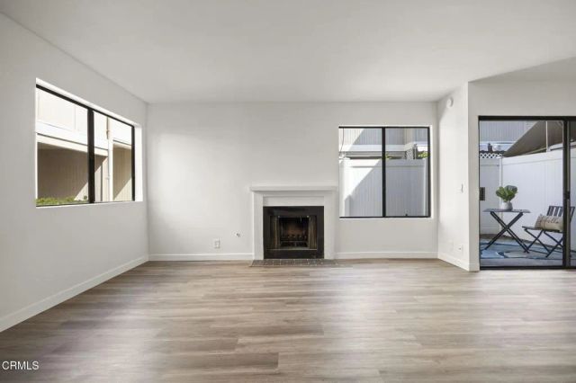 1466 San Simeon Court 4, Ventura, CA 93003