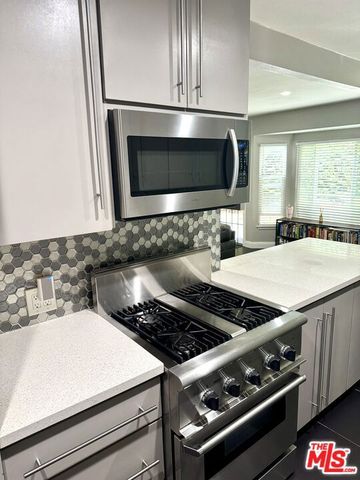 50 Elm Avenue 5, Long Beach, CA 90802
