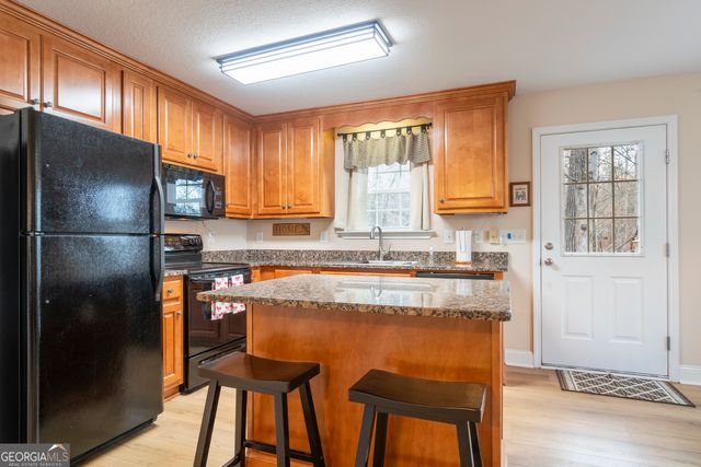 501 Chalet Drive, Sautee Nacoochee, GA 30571