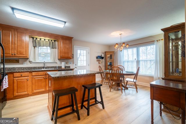 501 Chalet Drive, Sautee Nacoochee, GA 30571