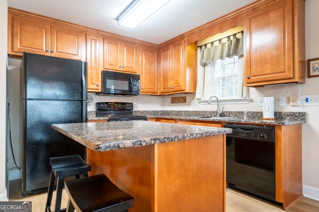 501 Chalet Drive, Sautee Nacoochee, GA 30571