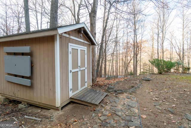 501 Chalet Drive, Sautee Nacoochee, GA 30571