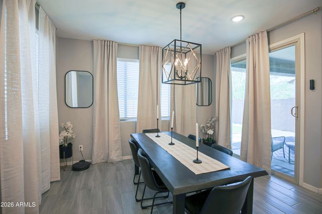 8820 W Lamar Road, Glendale, AZ 85305