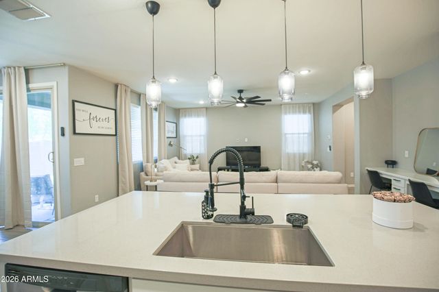 8820 W Lamar Road, Glendale, AZ 85305