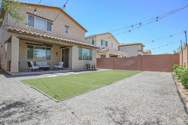 8820 W Lamar Road, Glendale, AZ 85305