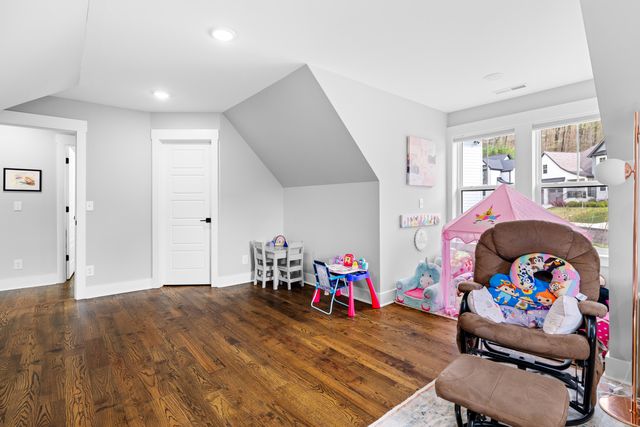 9876 Trestle Circle, Ooltewah, TN 37363