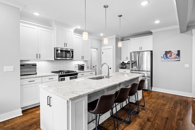 9876 Trestle Circle, Ooltewah, TN 37363