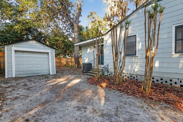914 NE 6TH AVENUE, Gainesville, FL 32601
