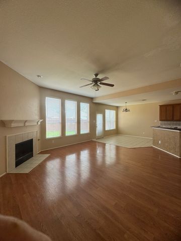 5921 Deer Run Drive, Mckinney, TX 75070