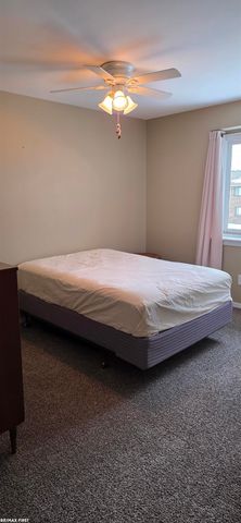 31827 Nardelli Lane, Roseville, MI 48066