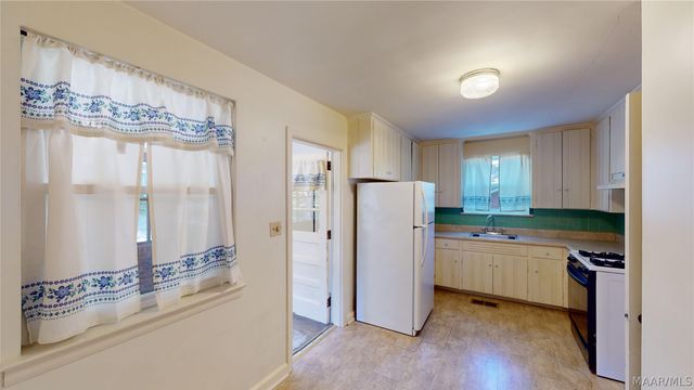 67 Holliday Drive, Montgomery, AL 36109