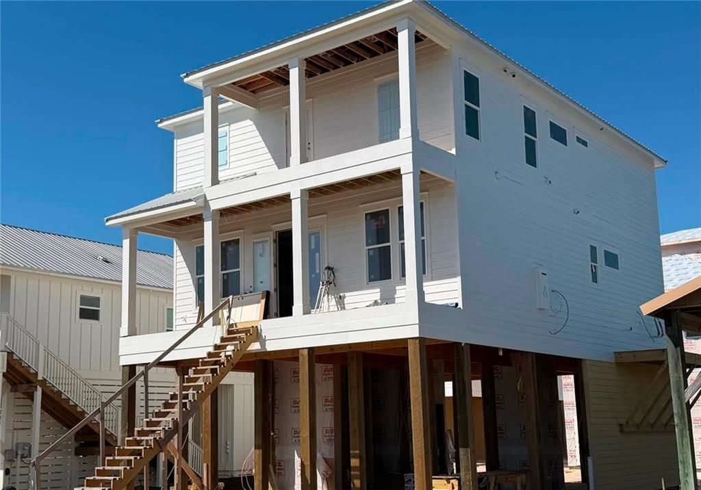 5609 Bayou St John Avenue, Orange Beach, AL 36561