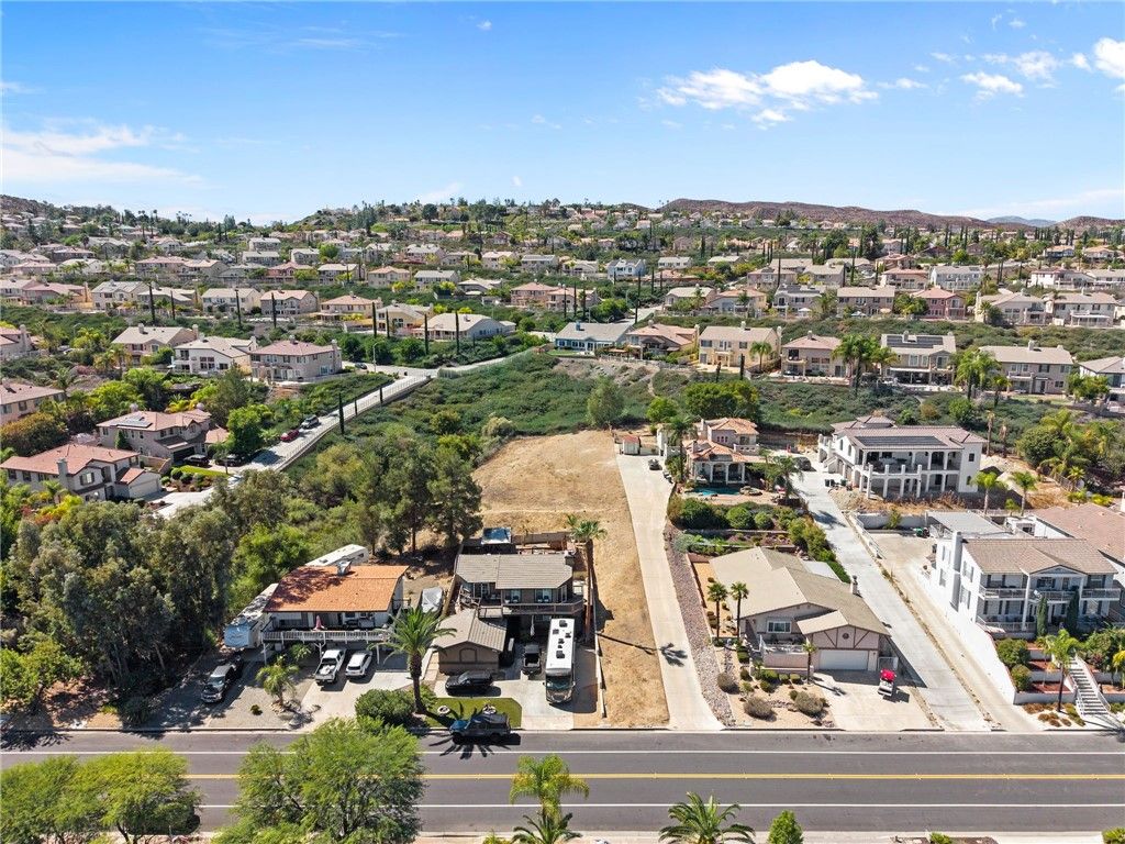 30417 Longhorn, Canyon Lake, CA 92587 — photo 3