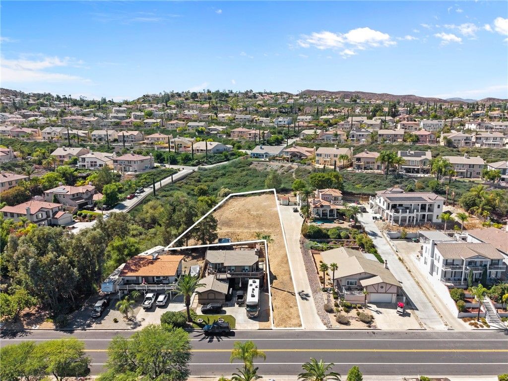 30417 Longhorn, Canyon Lake, CA 92587 — photo 4