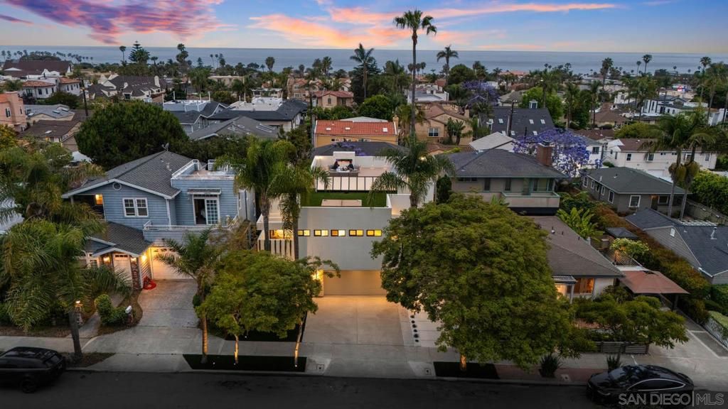 Image 46 of property listing at 7372 Fay Ave, La Jolla, CA 92037