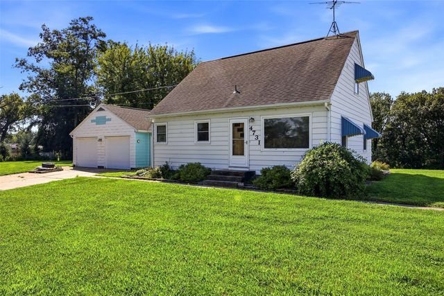 4731 Mount Vernon Rd, Cedar Rapids, IA 52403