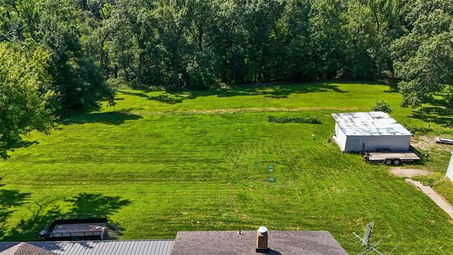 4731 Mount Vernon Rd, Cedar Rapids, IA 52403
