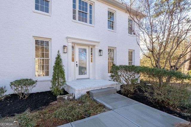 2360 Milstead Circle NE, Marietta, GA 30066