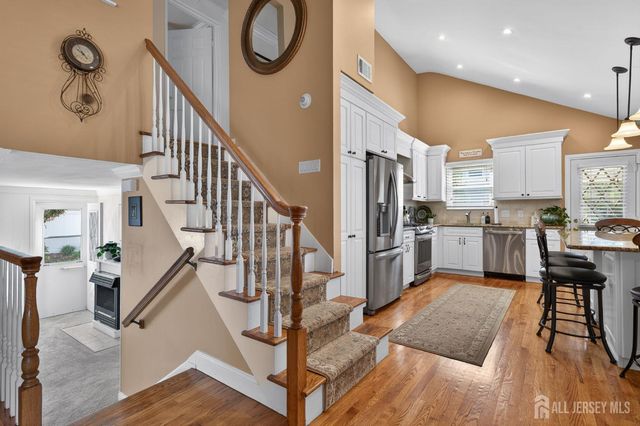 1391 Mohawk Road, North Brunswick, NJ 08902