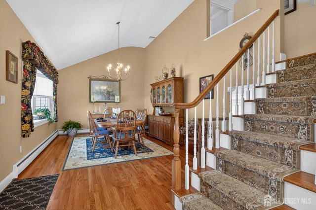 1391 Mohawk Road, North Brunswick, NJ 08902