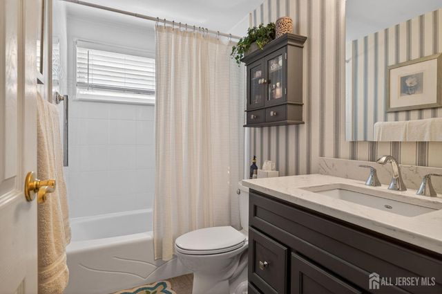 1391 Mohawk Road, North Brunswick, NJ 08902