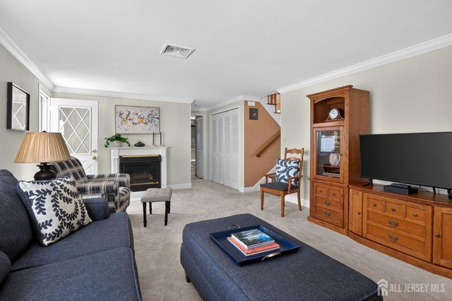 1391 Mohawk Road, North Brunswick, NJ 08902