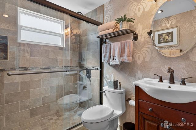 1391 Mohawk Road, North Brunswick, NJ 08902