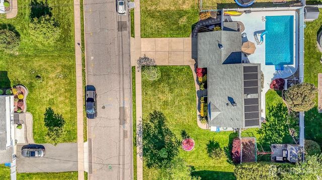 1391 Mohawk Road, North Brunswick, NJ 08902