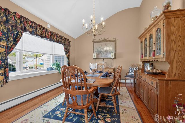 1391 Mohawk Road, North Brunswick, NJ 08902