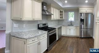 10 White Oak Drive, Lodi, NJ 07644