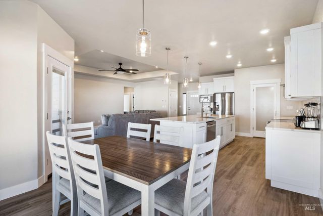 704 Midnight Sun Loop, Twin Falls, ID 83301