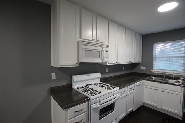 3506 Betts St., Tyler, TX 75701