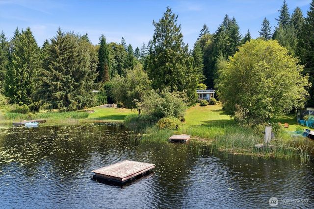11321 E Lake Joy Drive NE, Carnation, WA 98014
