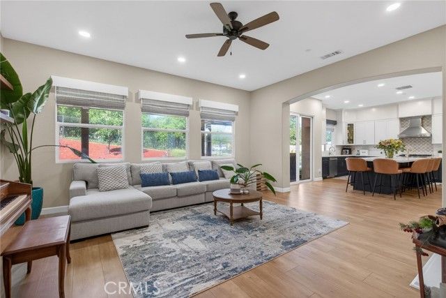 8054 Armagosa, Riverside, CA 92508