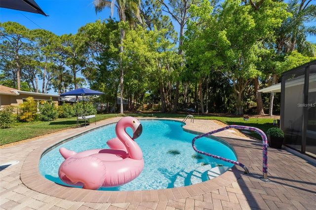 8648 14TH WAY N FL, St Petersburg, FL 33702