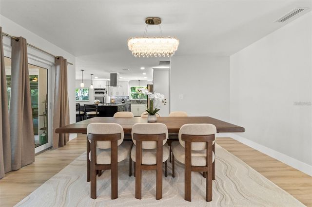 8648 14TH WAY N FL, St Petersburg, FL 33702