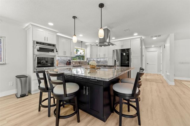 8648 14TH WAY N FL, St Petersburg, FL 33702