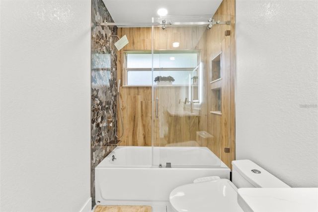 8648 14TH WAY N FL, St Petersburg, FL 33702