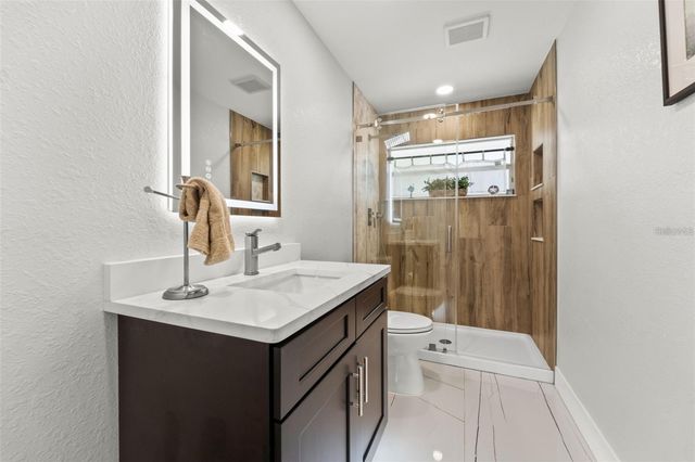 8648 14TH WAY N FL, St Petersburg, FL 33702