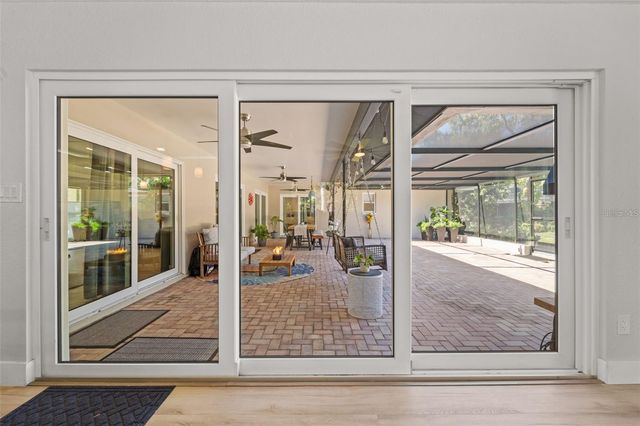 8648 14TH WAY N FL, St Petersburg, FL 33702