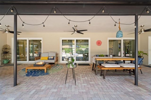 8648 14TH WAY N FL, St Petersburg, FL 33702