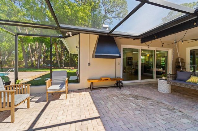 8648 14TH WAY N FL, St Petersburg, FL 33702