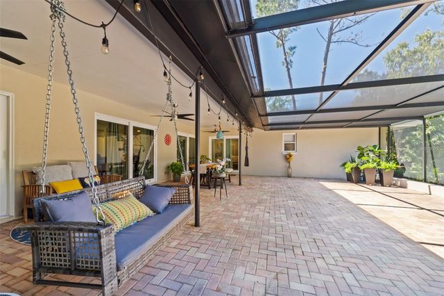 8648 14TH WAY N FL, St Petersburg, FL 33702