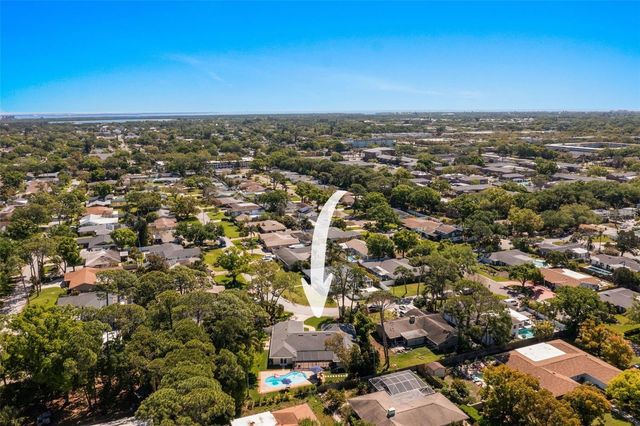 8648 14TH WAY N FL, St Petersburg, FL 33702