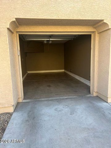 8153 W GROOM CREEK Road, Phoenix, AZ 85043