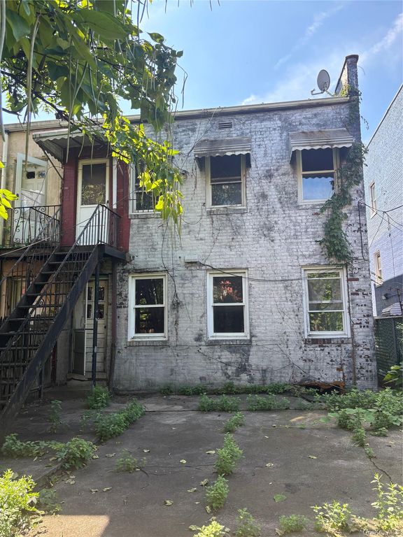 1056 Colgate Avenue, Bronx, NY 10472 — photo 4