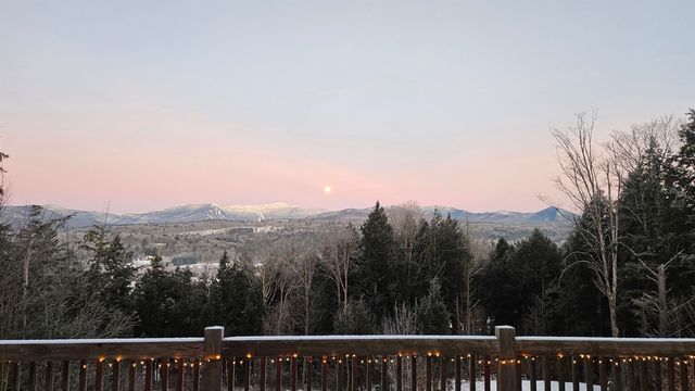 260 Mansfield View Road, Stowe, VT 05672