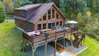260 Mansfield View Road, Stowe, VT 05672